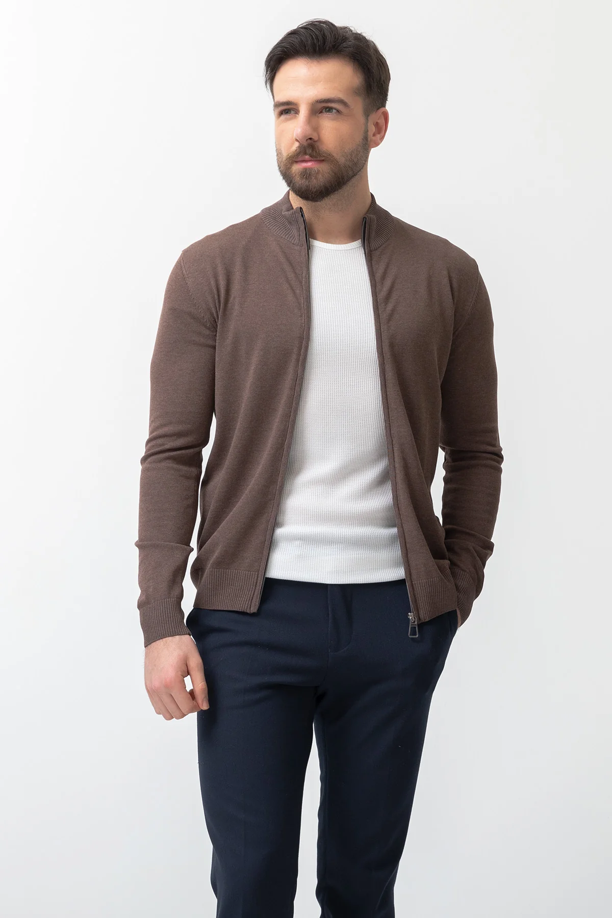 11227: Cardigan: Brown - Image 3