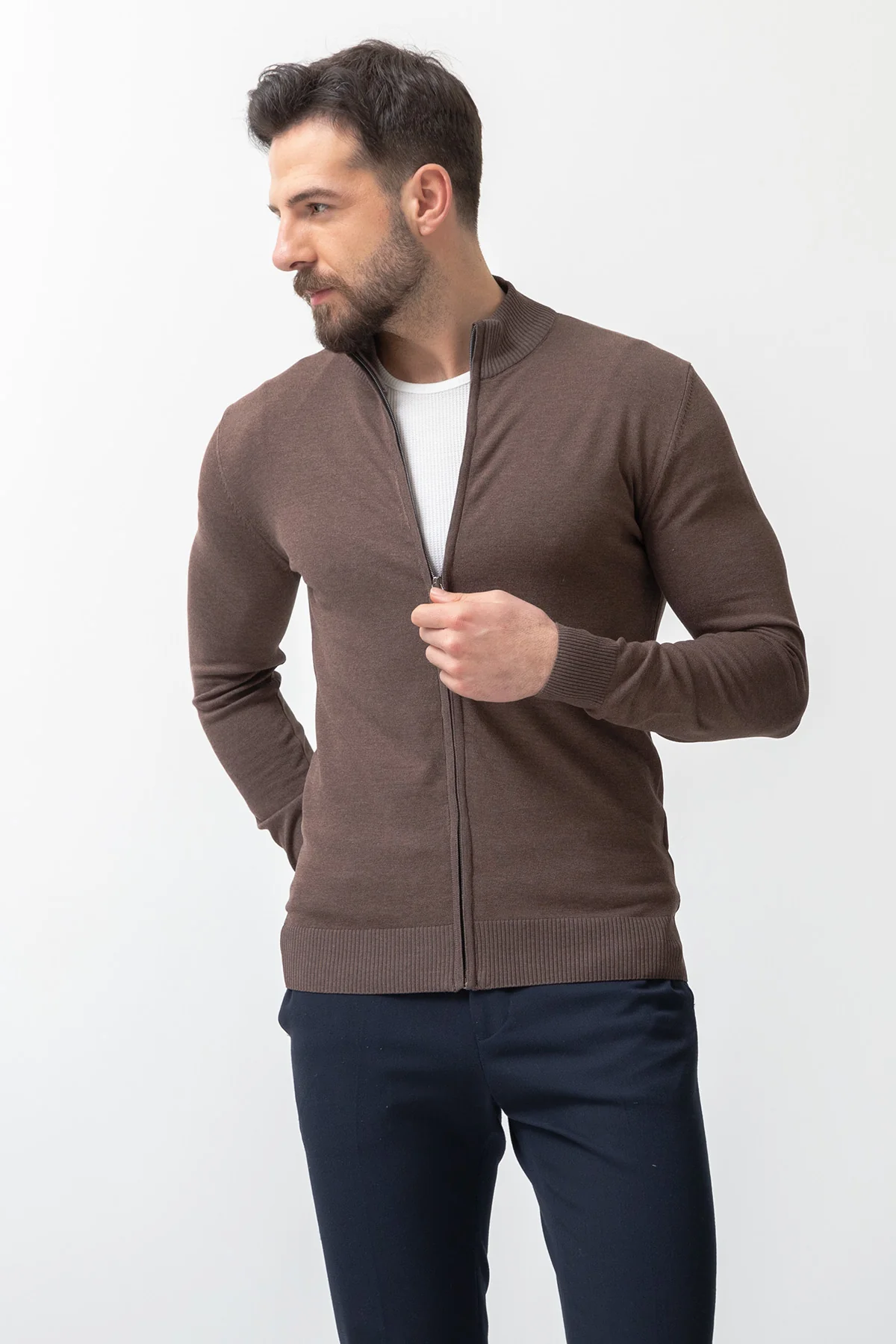 11227: Cardigan: Brown - Image 4
