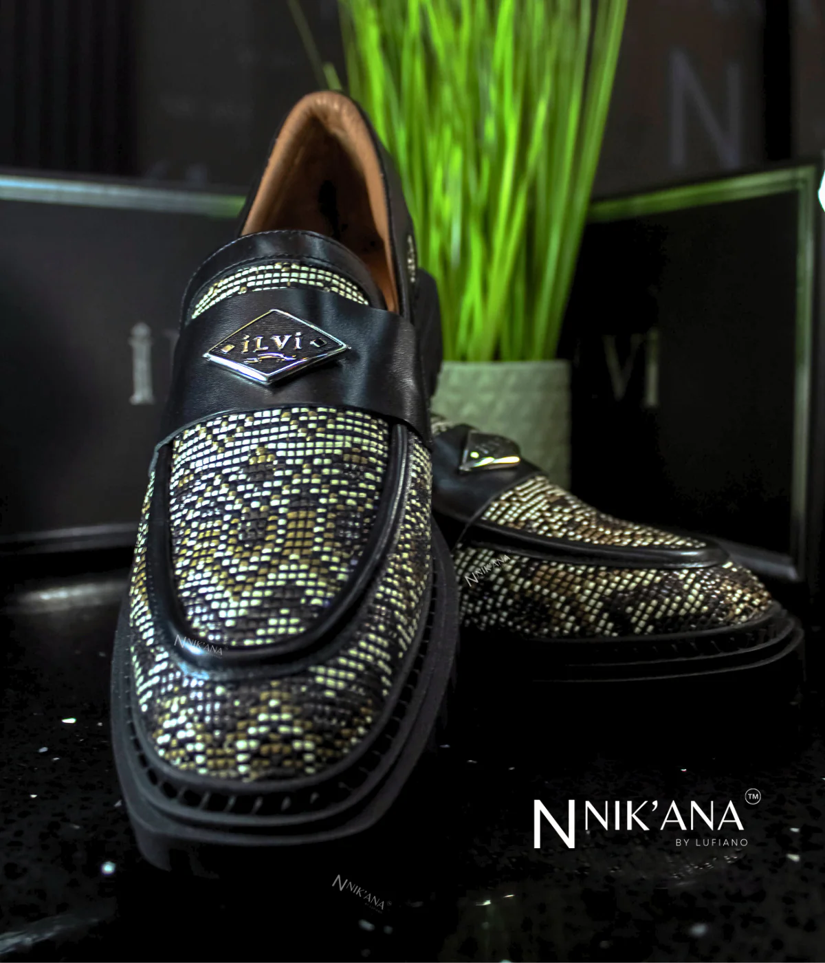 iLVi037-Slip on: Black-Brown - Image 2