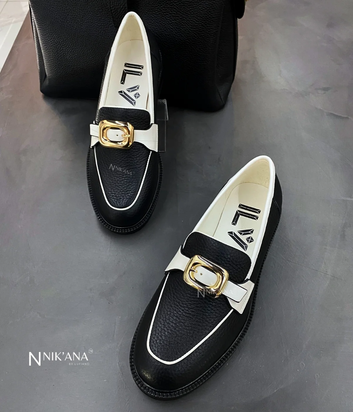 iLVi088-Slip on: Black - Image 2